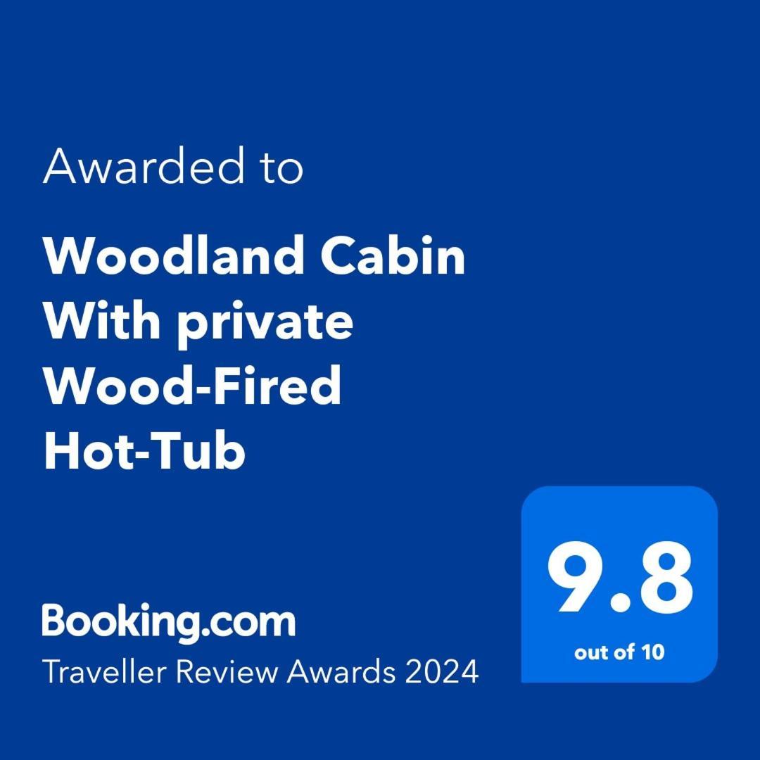 Woodland Cabin With Private Wood-Fired Hot-Tub Villa Farnham  Buitenkant foto